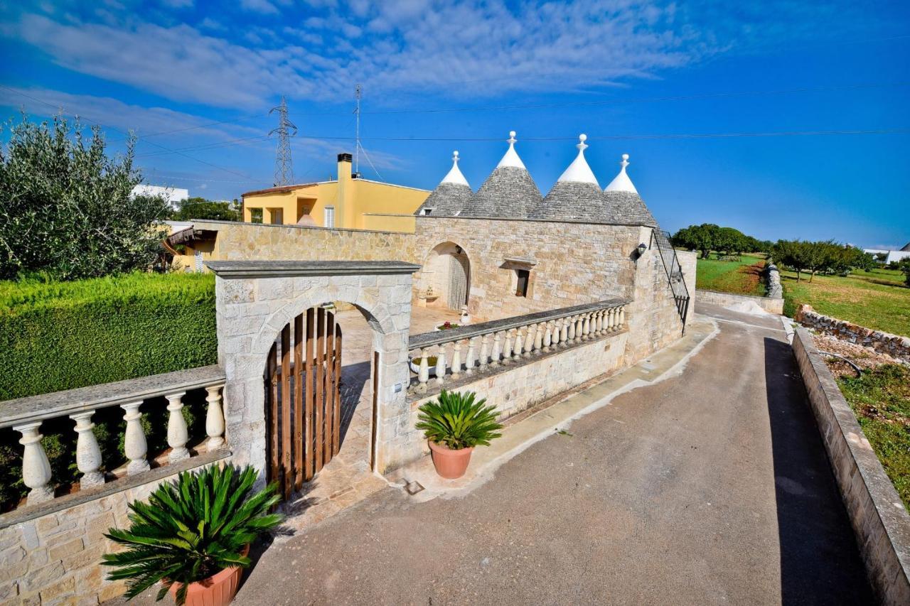 Вилла I Cinque Trulli With Swimming Pool Мартина-Франка Экстерьер фото